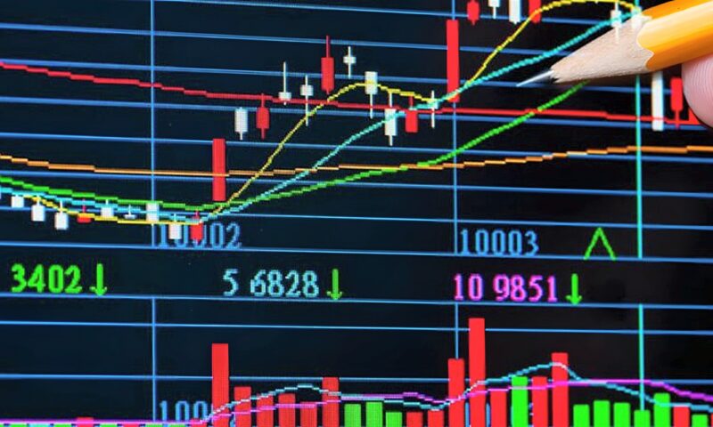 تحركات مرتقبة بالبورصة المصرية وسط رهانات على تعافي المؤشرات وتعويض الخسائر
