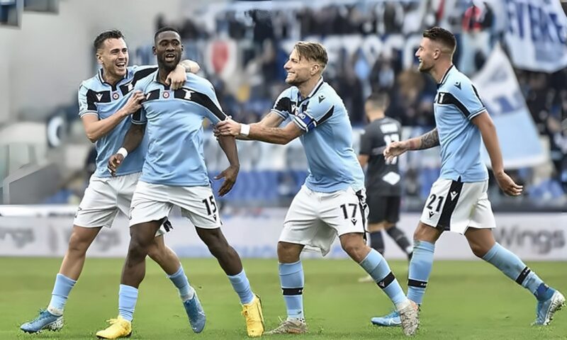 لاتسيو يفوز بثلاثية على مونزا في الدوري الإيطالي