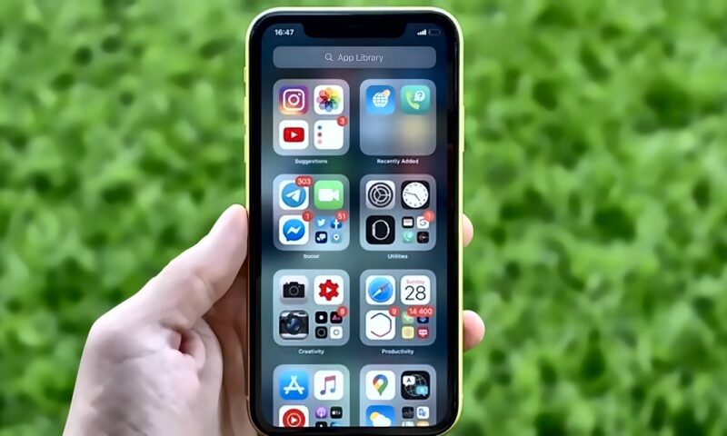 طريقة توفير مساحة تخزين على آيفون دون حذف صورك