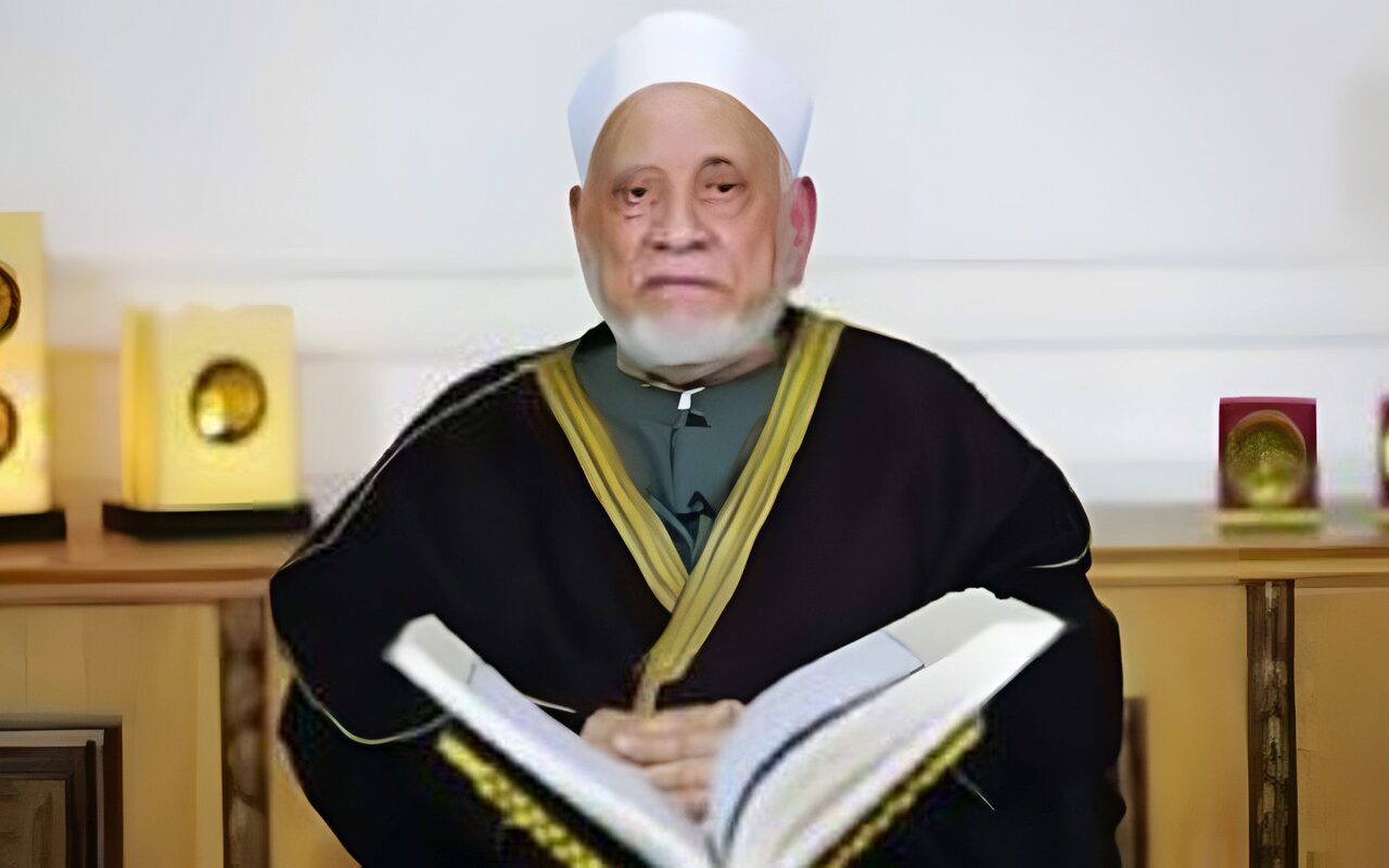 إحياء لذكرى وفاته.. أسرة الدكتور أحمد عمر هاشم توجه دعوة مفتوحة لحضور ختمة للقرآن الكريم