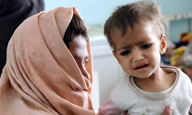 افتكرها  شوكولاتة.. صغير يبتلع قطعة حشيش أثناء حفل زفاف بـ 15 مايو