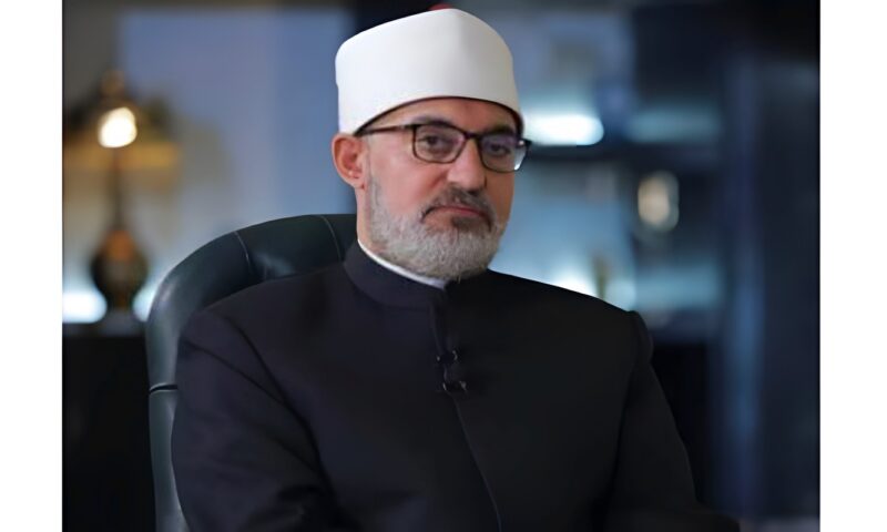 مفتي الجمهورية: دعوة شيخ الأزهر لتشكيل لجنة لإنهاء الحروب تتكامل مع تحركات مصر