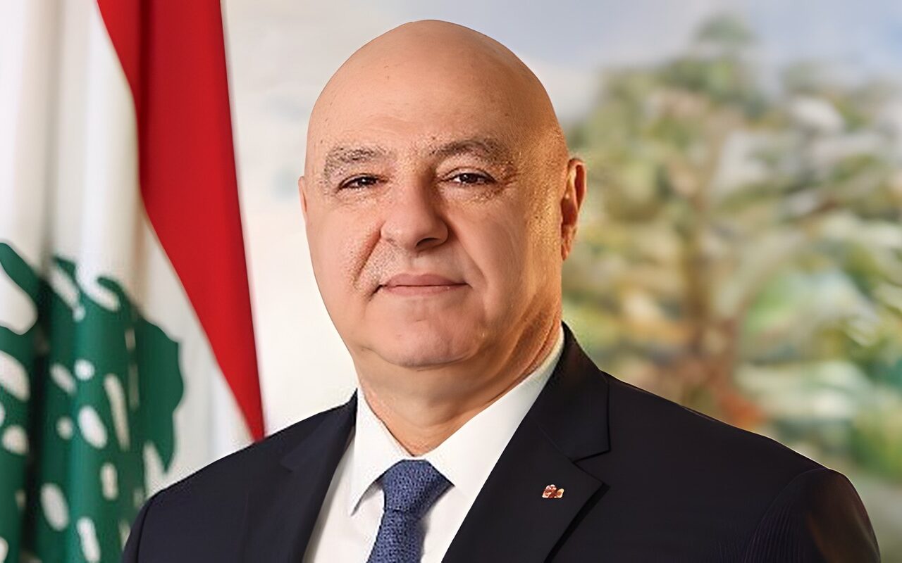 الرئيس اللبناني يدين الاعتداءات على السعودية ويؤكد تضامن لبنان مع المملكة