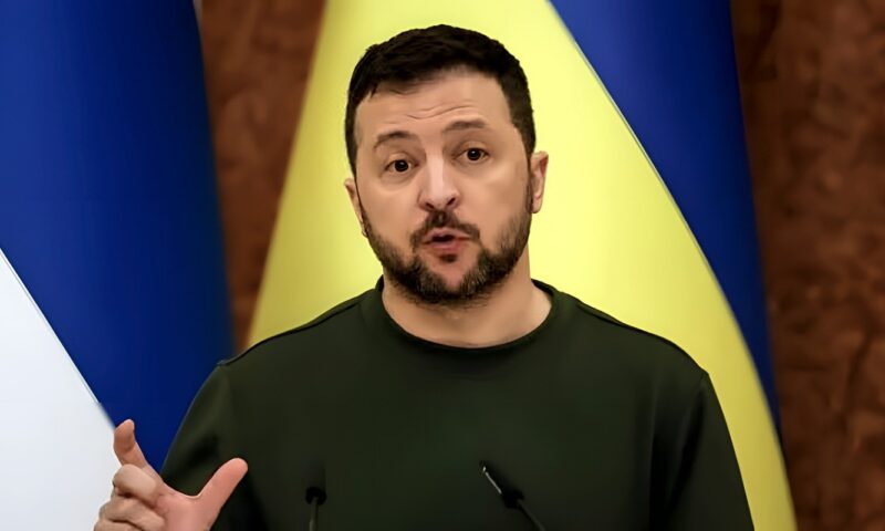 زيلينسكي: ضربات أوكرانية استهدفت مواقع تشغيل صواريخ إسكندر في بريانسك
