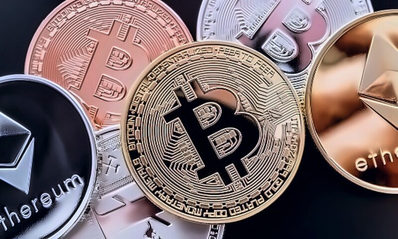 “بيتكوين” تتماسك قرب 85 ألف دولار بدعم تطور تنظيمي جديد