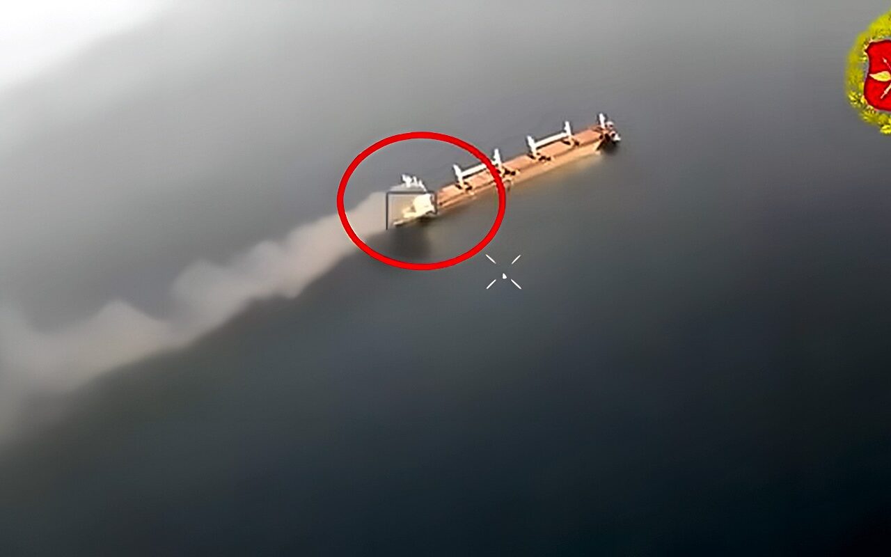الدفاع الروسية : استهداف سفينة شحن تحمل معدات عسكرية للقوات الأوكرانية
