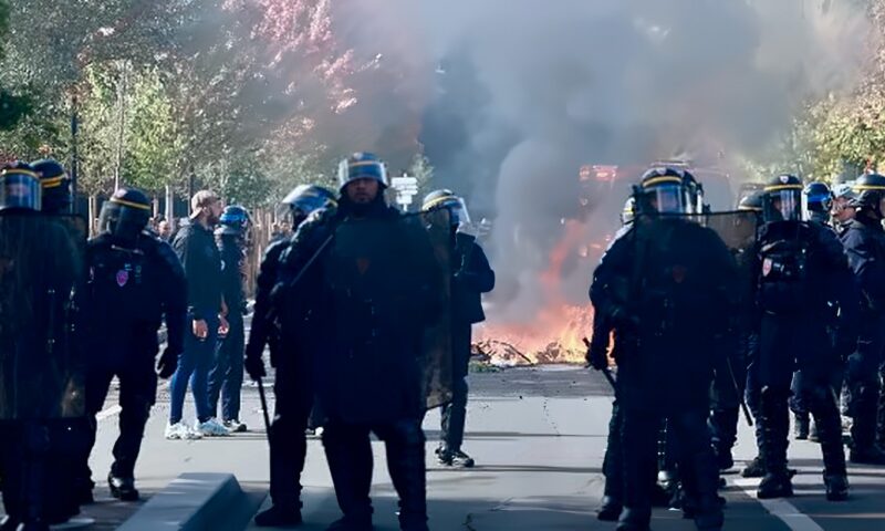 الحكومة الفرنسية تسرّع الجدول الزمني لمشروع قانون «المخربون يدفعون»