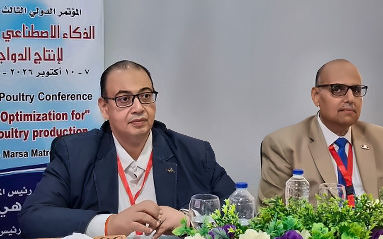 رئيس جامعة كفر الشيخ: تكامل التخصصات والتكنولوجيا الحديثة يدعمان مستقبل صناعة الدواجن