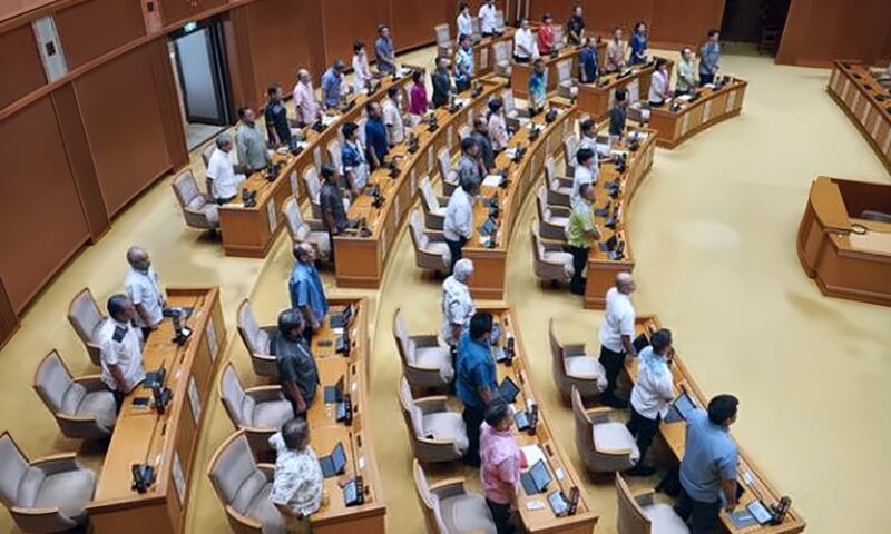 اليابان: برلمان أوكيناوا يطالب الجيش الأمريكي باتخاذ إجراءات لمنع تكرار جرائم جنوده
