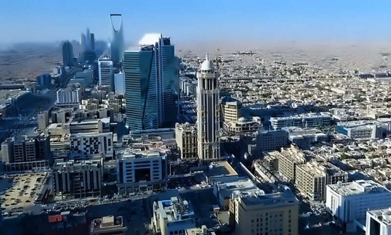 الأمم المتحدة تدين استهداف مطار الملك خالد في السعودية