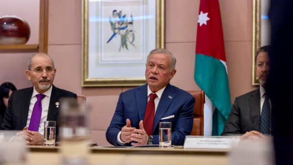 العاهل الأردني ورئيس الوزراء الأسترالي يبحثان تعزيز التعاون الثنائي بين البلدين