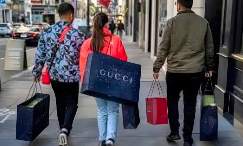 350 مليار دولار خسائر عمالقة السلع الفاخرة في أوروبا خلال 2026