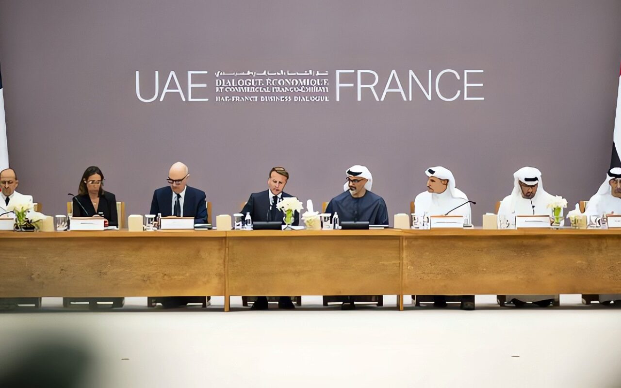ولي عهد أبوظبي :حوار الأعمال الإماراتي-الفرنسي يُمثِّل فرصة لترجمة الأولويات المشتركة إلى استثمارات استراتيجية