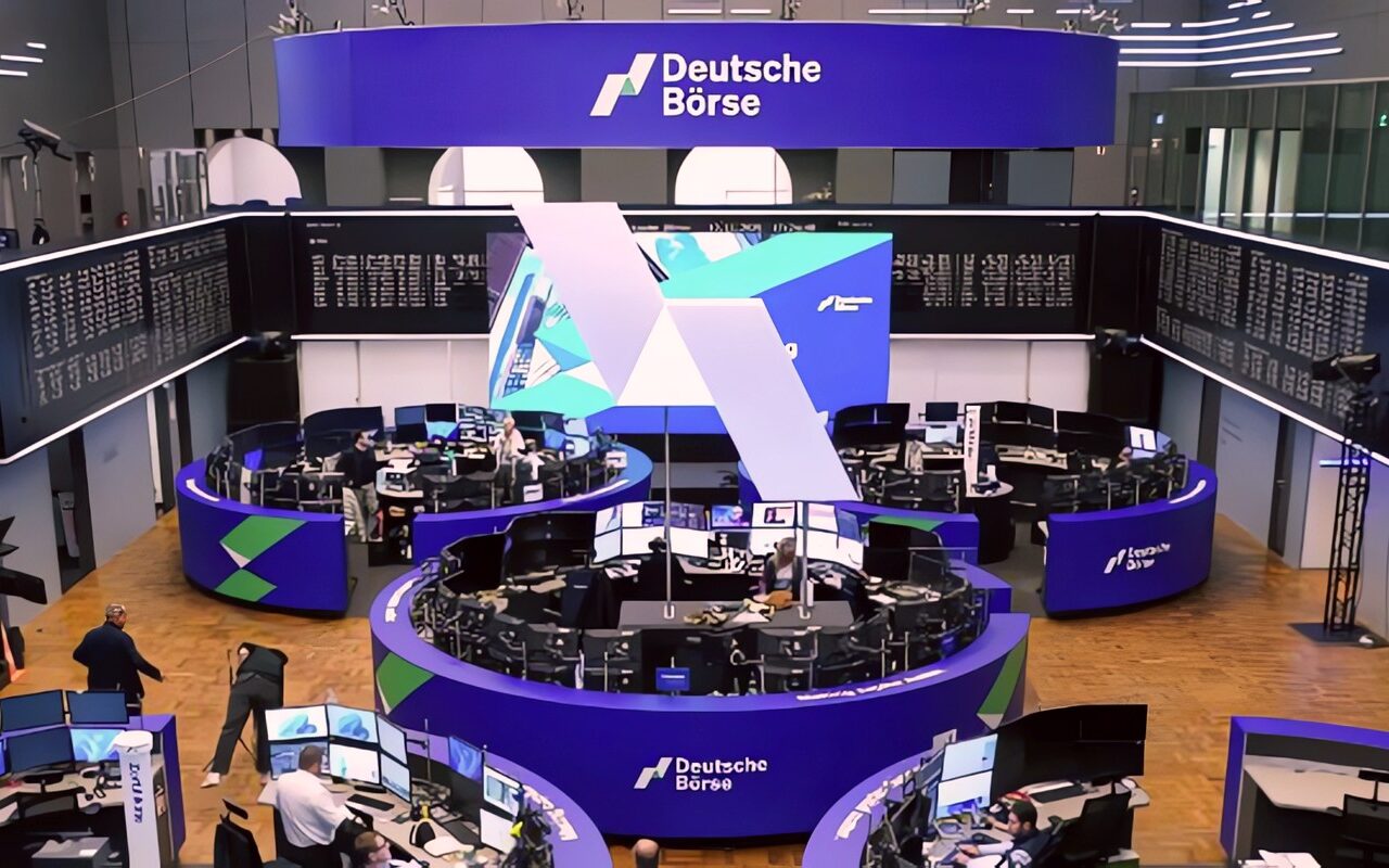 الأسهم الأوروبية تستقر مع ترقب نتائج شركات التكنولوجيا الأمريكية