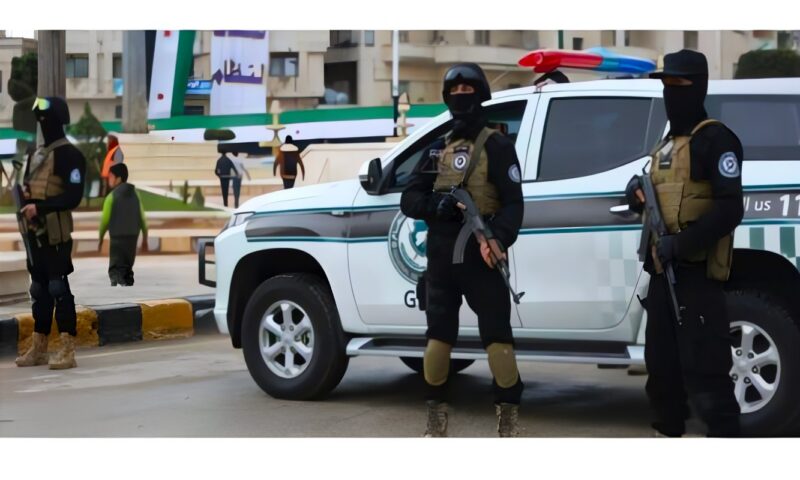 مقتل فرد من أمن الطرق السوري و إصابة آخر إثر إطلاق نار على حاجز بريف درعا ‏الشرقي