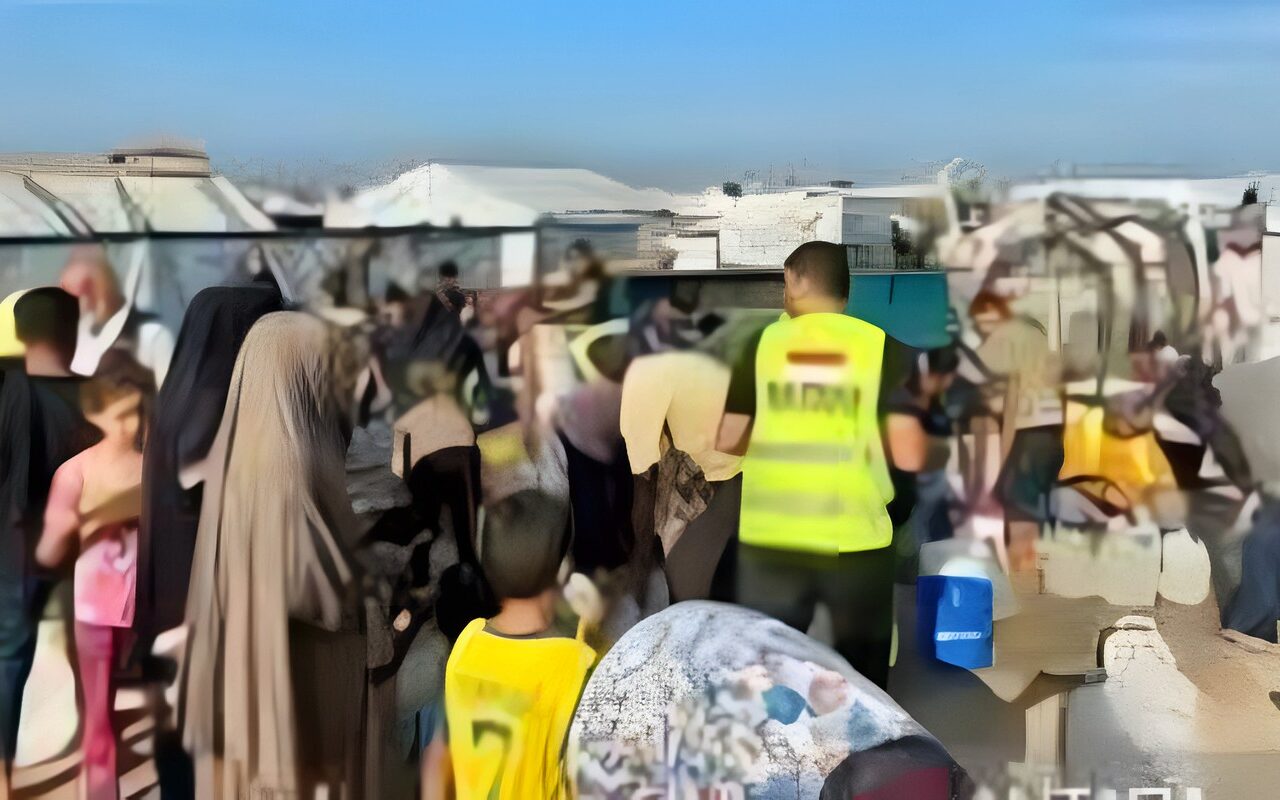 إندونيسيا تدعم قطاع غزة بنحو 69 ألف لتر من المياه النظيفة لنحو 7 آلاف شخص