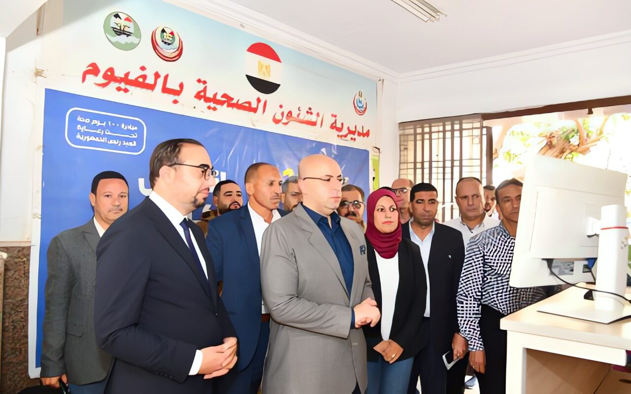 محافظ الفيوم يدشّن الحملة القومية للتطعيم ضد الحصبة والحصبة الألمانية
