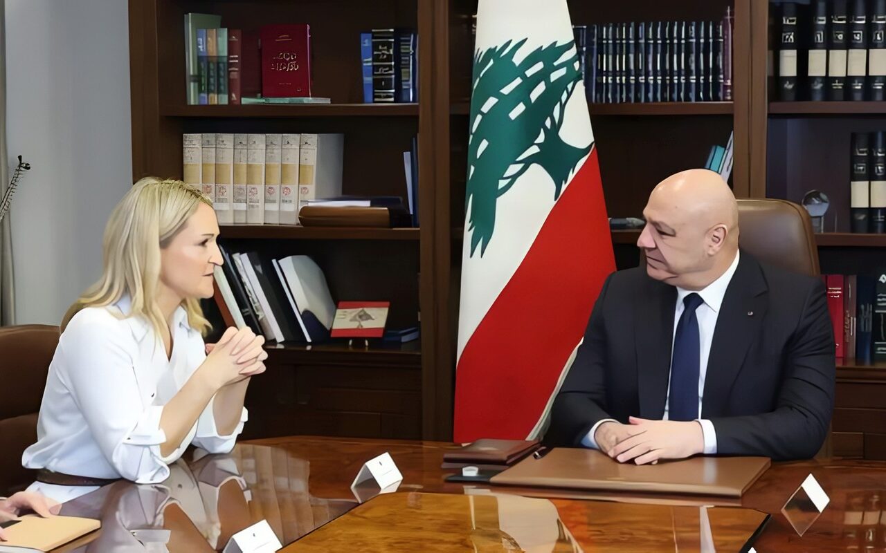 الرئيس عون: لبنان يرغب في استمرار مهمة «اليونيفيل» ويؤيد قوة أوروبية بديلة بالتعاون مع الأمم المتحدة