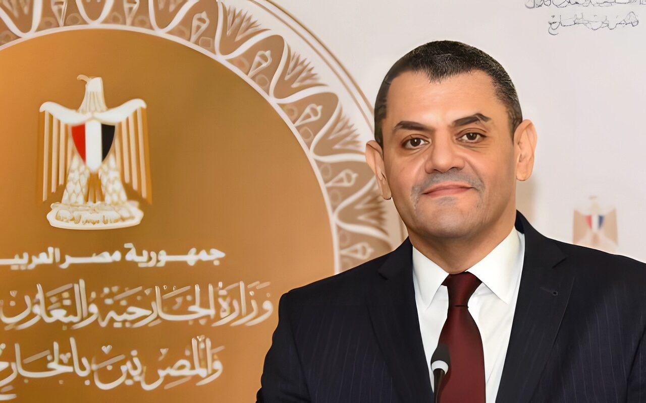 متحدث الخارجية: مدير وكالة “الطاقة الذرية” يشيد بدور الرئيس السيسي المحوري في إعادة التواصل ين الوكالة وطهران
