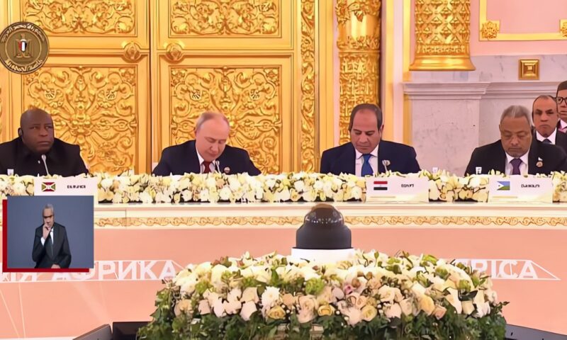 بوتين للرئيس السيسي :أنت من مؤسسي منتدي التعاون الروسي الإفريقي منذ 2019