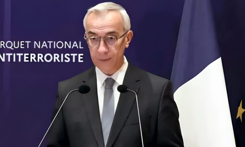 النيابة الفرنسية لمكافحة الإرهاب: فتح تحقيق في هجوم غرب باريس في سياق عمل إرهابي