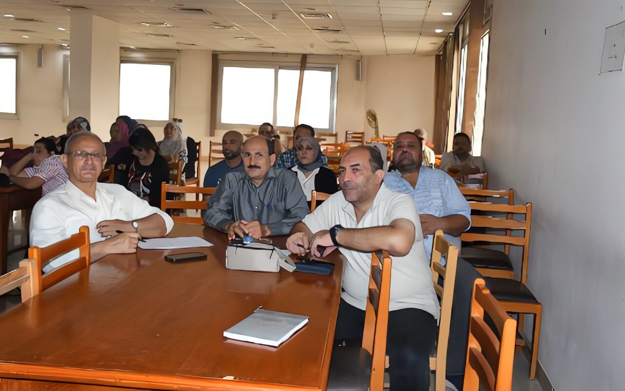 جامعة العاصمة تنظم ندوة للتوعية بمخاطر الجرائم الإلكترونية وسبل حماية المعلومات