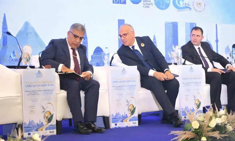 محافظا الدقهلية ودمياط ووزير الري يشهدون الجلسة التشاورية لمشروع تعزيز التكيف مع التغيرات المناخية