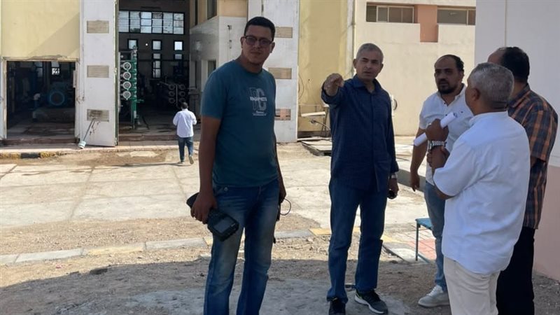 رئيس مياه البحر الأحمر يتفقد محطة تحلية القصير ويوجه برفع كفاءة التشغيل