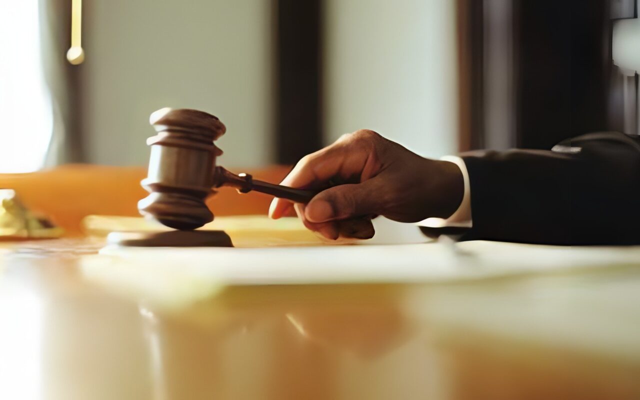 تعرف على عقوبة منع الإجراءات القضائية واجبة التنفيذ طبقا للقانون