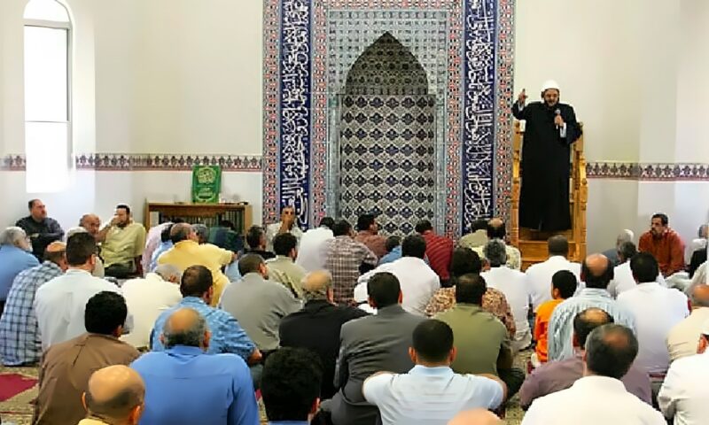 “ولقد كرمنا بني آدم ” .. موضوع خطبة الجمعة اليوم بمساجد الجمهورية
