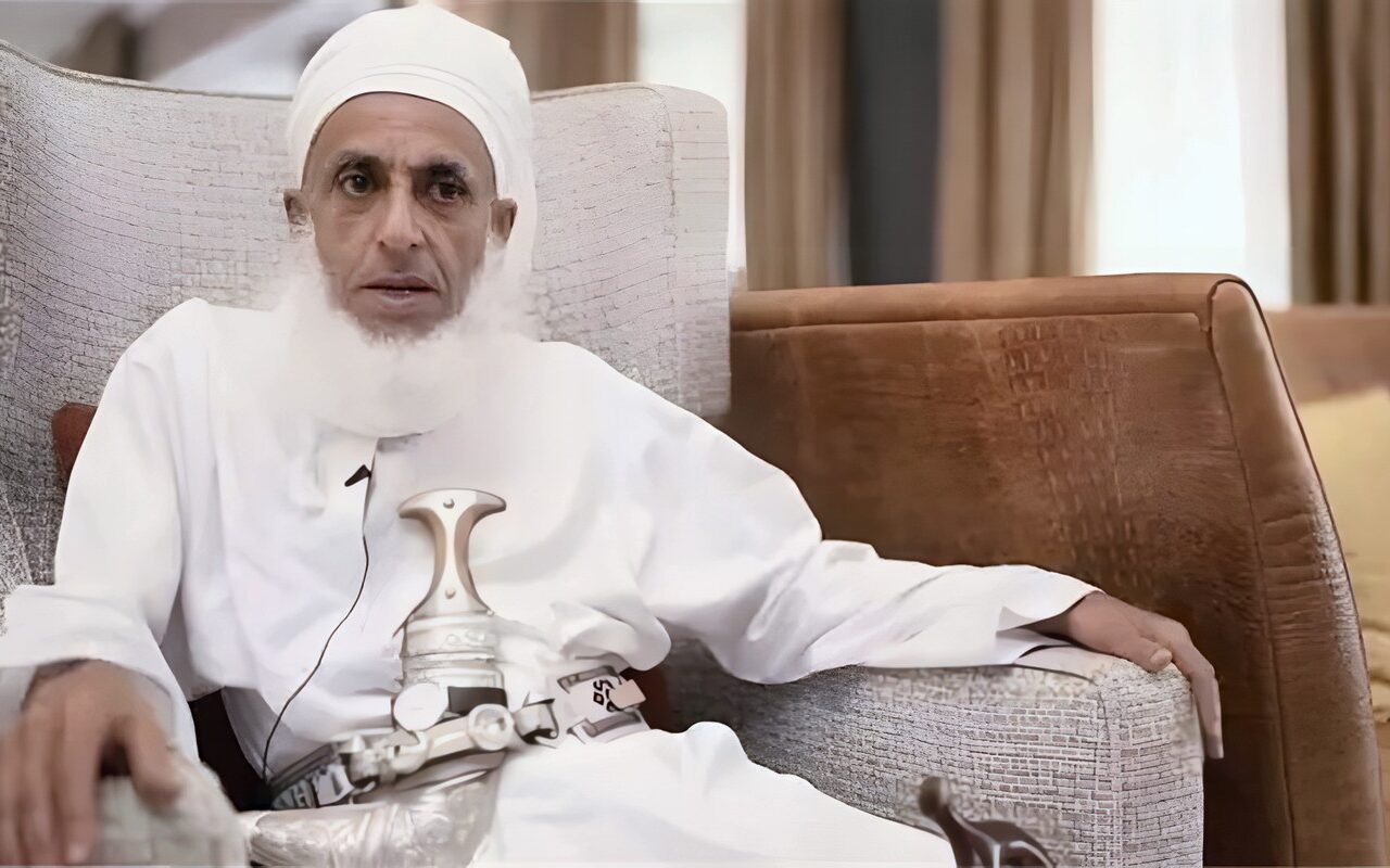 مفتي سلطنة عمان يؤيد بيان “الأزهر الشريف” لحل أزمات المنطقة ويدعو لتوحيد كلمة الأمة