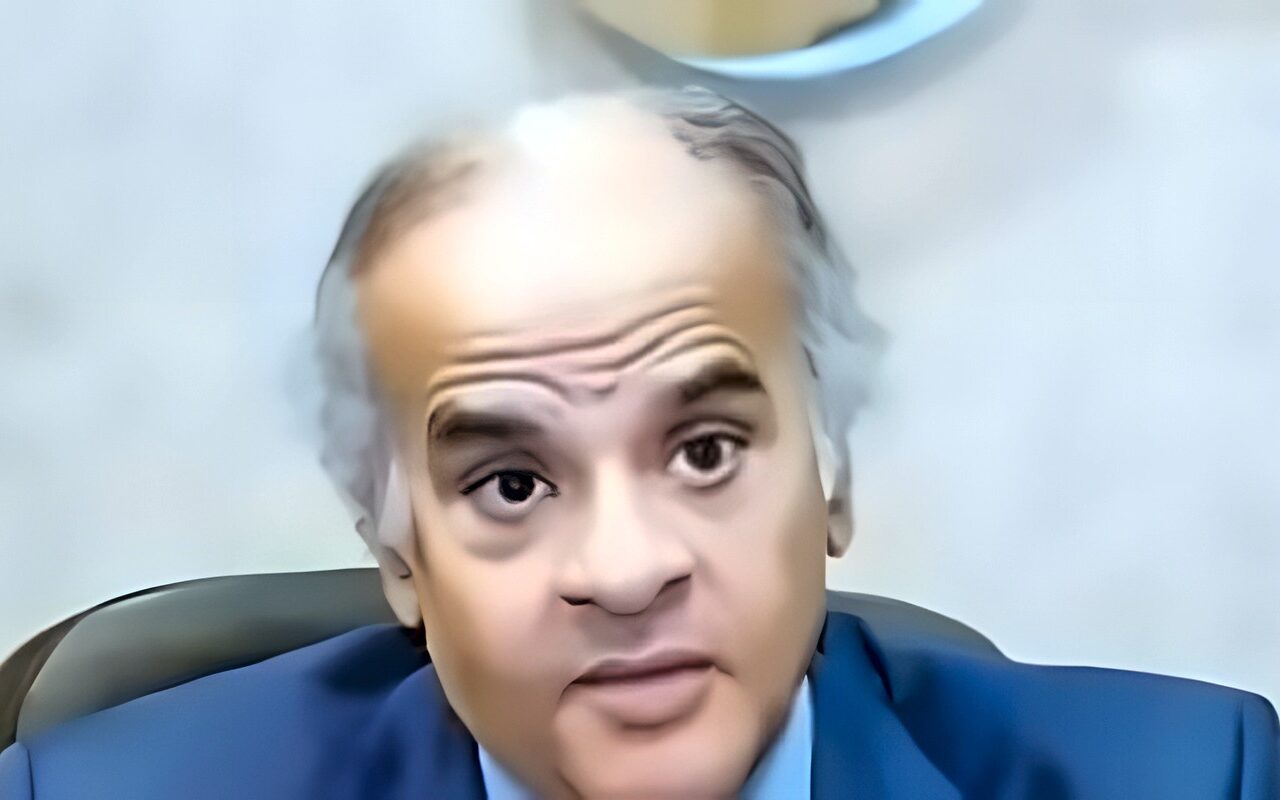 معملش حاجة.. أسامة حسن ينتقد ممدوح عباس قبل مباراة القمة
