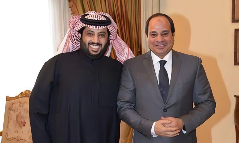تركى آل الشيخ يعلن حزنه بعد حديث السيسي عن 2030: بالتأكيد حكون قلق بعدك