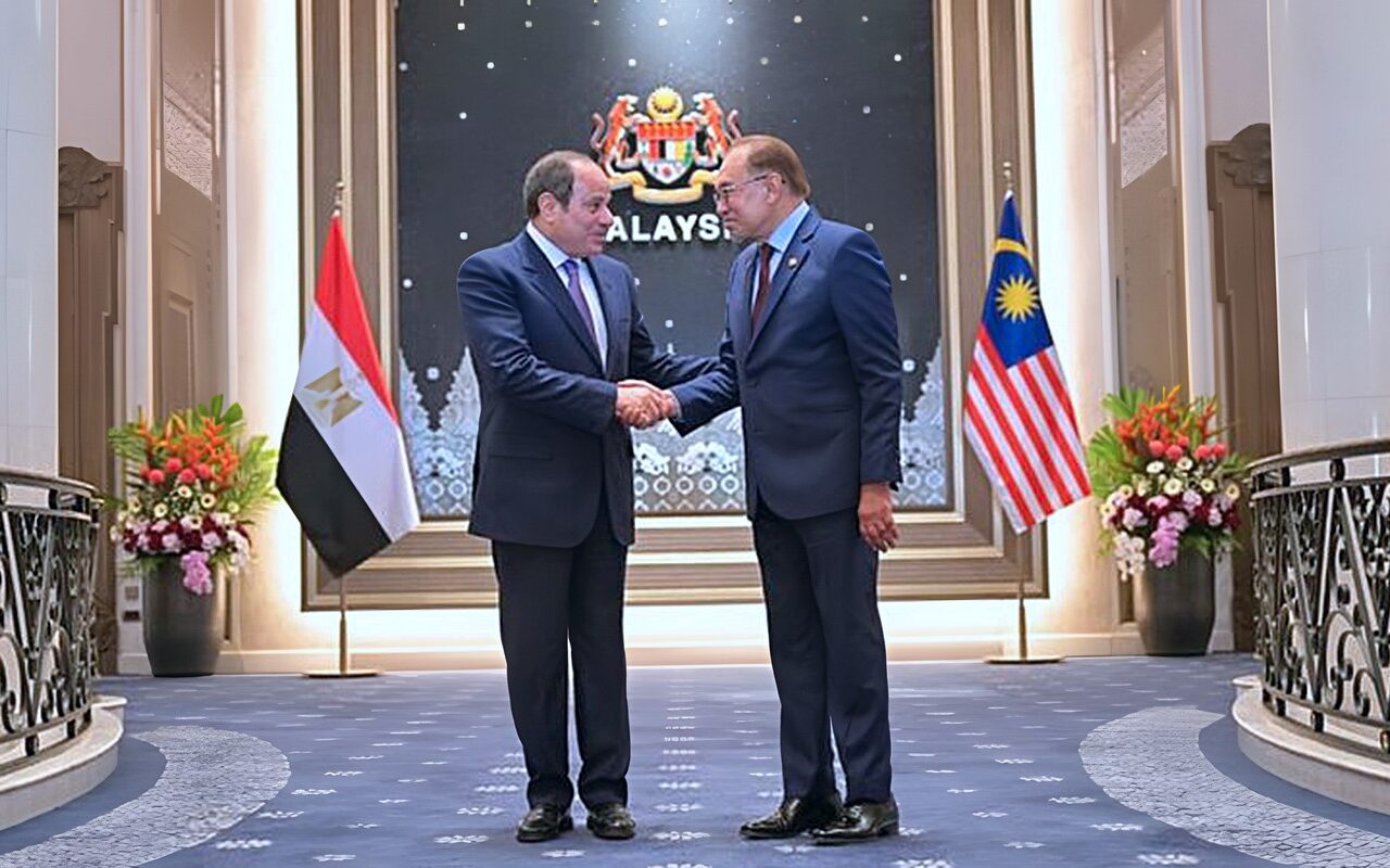 السيسي يغادر ماليزيا متوجهًا إلى إندونيسيا