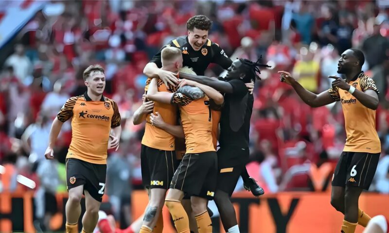هال سيتي يفرط في تقدمه أمام برينتفورد ويتعادل في البريميرليج