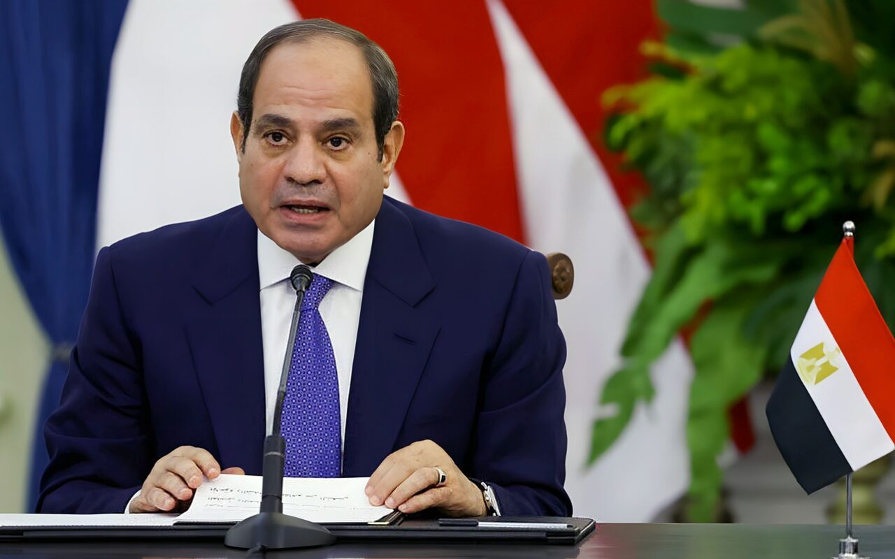 السيسي يحسم جدل تعديل الدستور.. ويؤكد دعم دول الخليج