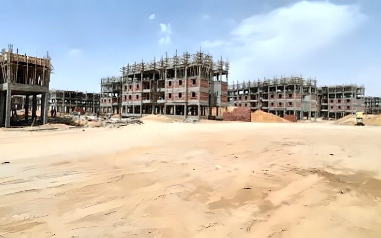 بسعر 85 ألف جنيه للمتر، طرح أراضي بأنشطة تجاري وطبي بالقاهرة الجديدة