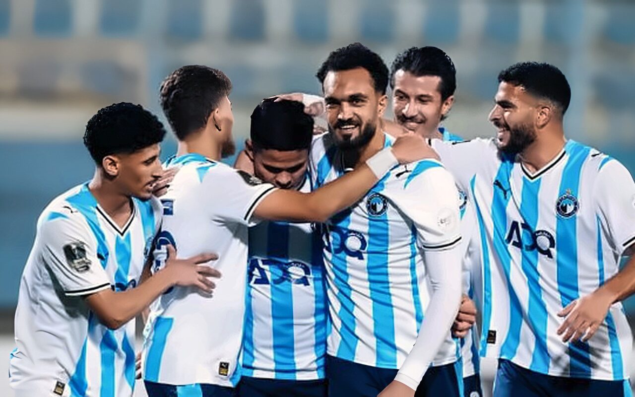 ناقد رياضي: بيراميدز ينافس بقوة على الدوري والأهلي يواجه ضغطًا أكبر قبل القمة