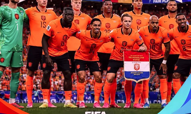 أسطورة هولندا يتولى تدريب كورينثيانز رسميا