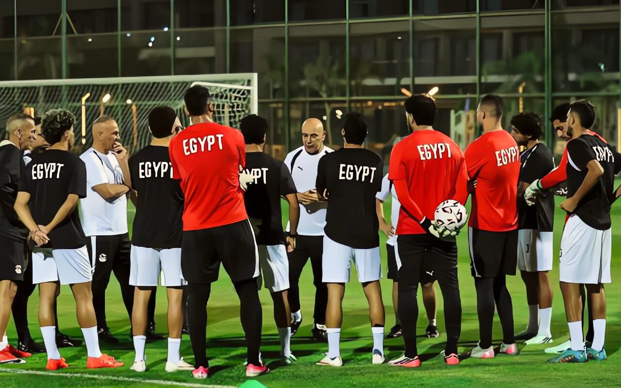استعدادات منتخب مصر لمعسكر نوفمبر.. حسام حسن يراقب لاعبين جدد ويستعيد تريزيجيه لإكمال القوة الضاربة