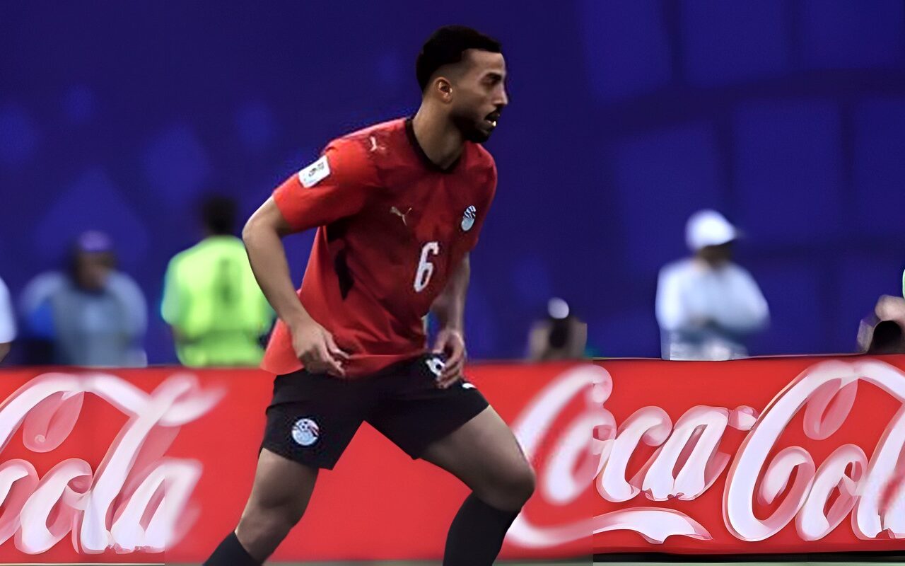 توصية طبية ومغادرة.. القصة الكاملة لخروج محمد عبد المنعم من معسكر منتخب مصر