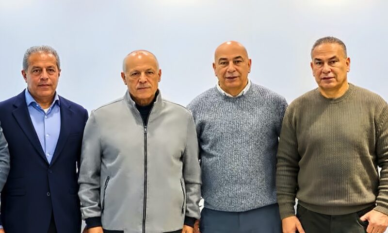 أبو ريدة يجتمع مع التوأم.. ويؤكد: لا صراع أو تربص من اتحاد الكرة