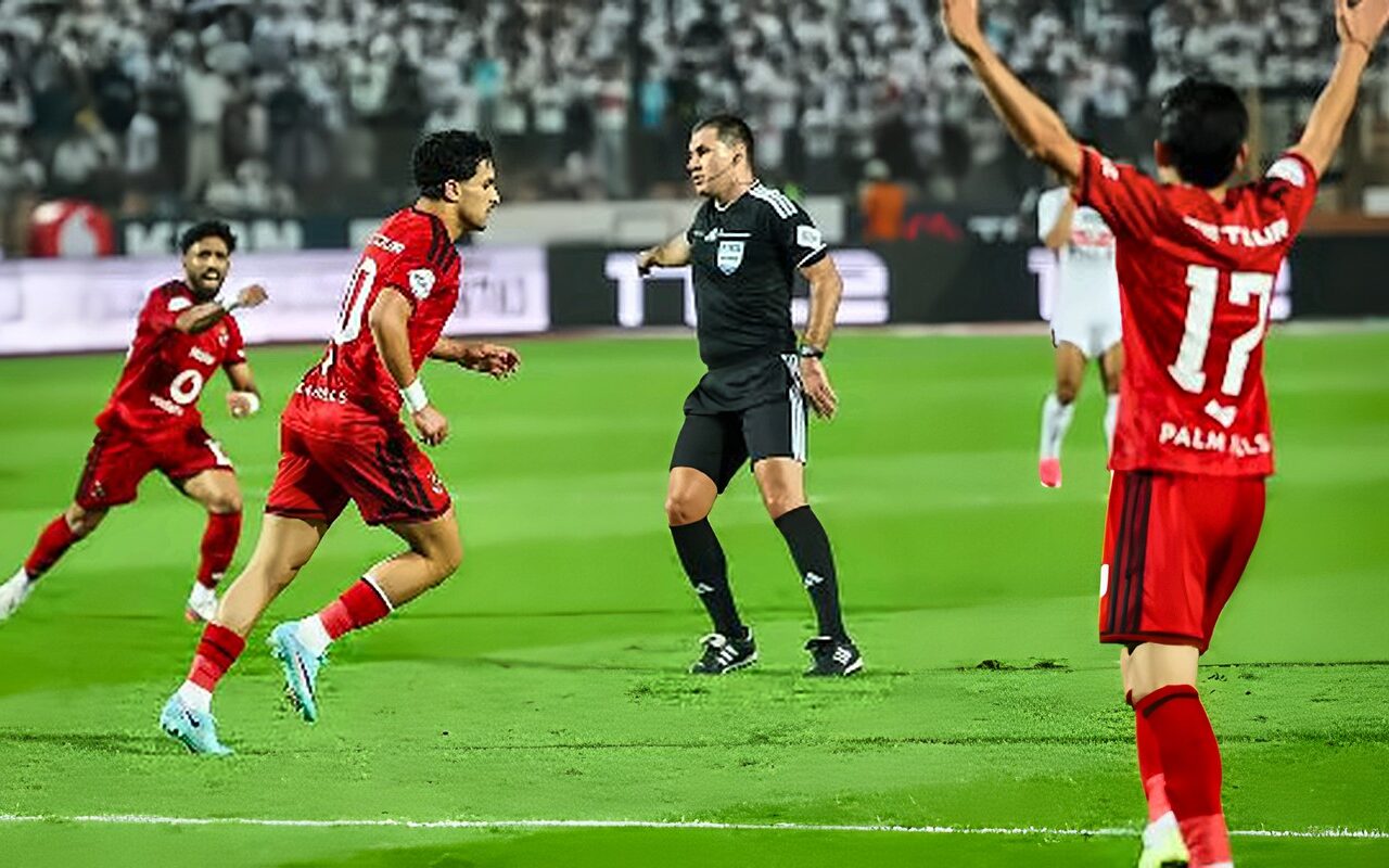 حكم سابق: الزمالك كان يستحق ركلتي جزاء أمام الأهلي