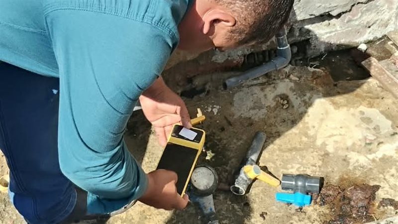 مياه القناة تطارد وصلات الخلسة وتزيل التعديات في الإسماعيلية وبورسعيد