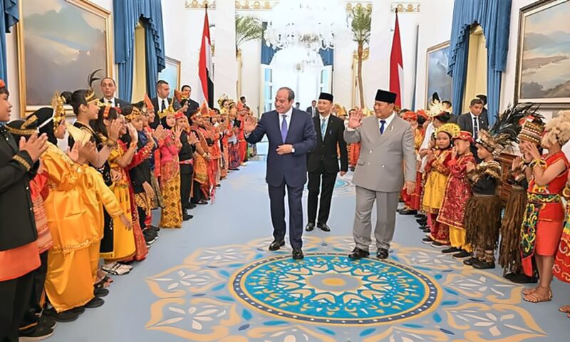 مصر وإندونيسيا يرحبان بتعزيز التعاون التجاري والاقتصادي والاستثماري