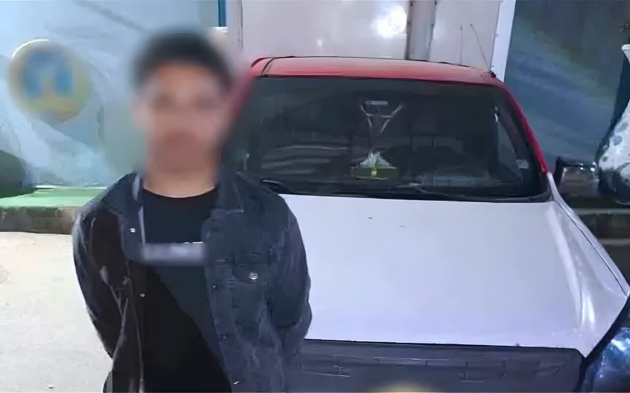 ضبط طالب قاد سيارة ربع نقل عكس الاتجاه في التجمع الأول بالقاهرة