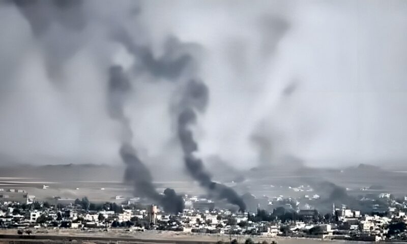 قصف إسرائيلي وتوغل بري جنوب سوريا