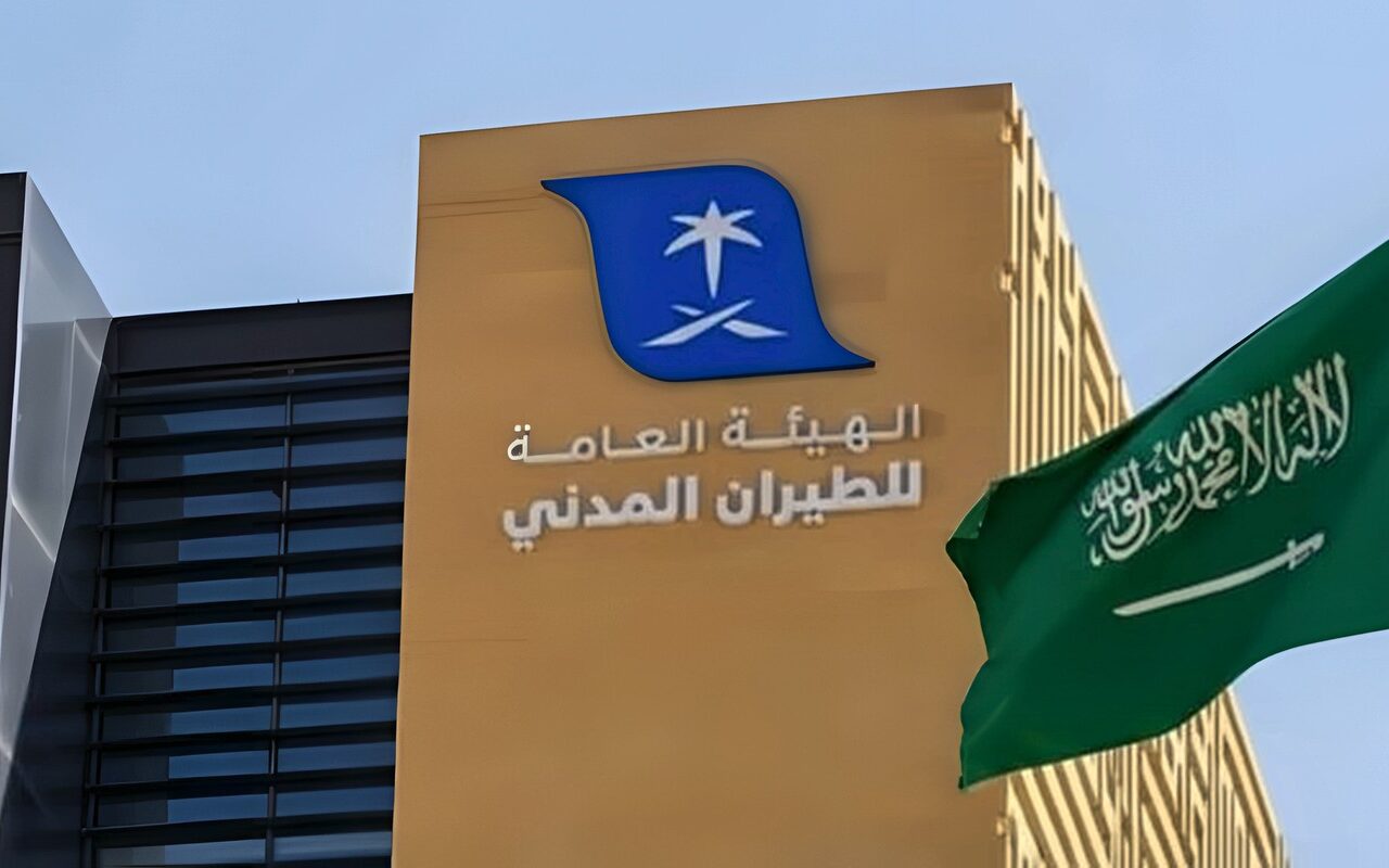 السعودية: وفاة مقيم وإصابة 11 شخصا في الاعتداء على مطار الملك خالد بالرياض