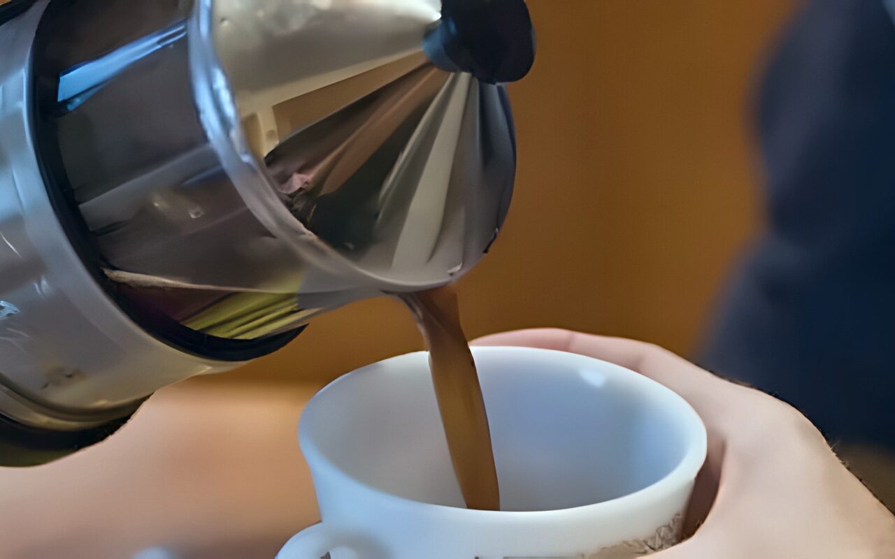 هل القهوة تسبب اضطراب كهرباء القلب .. إليك الإجابة