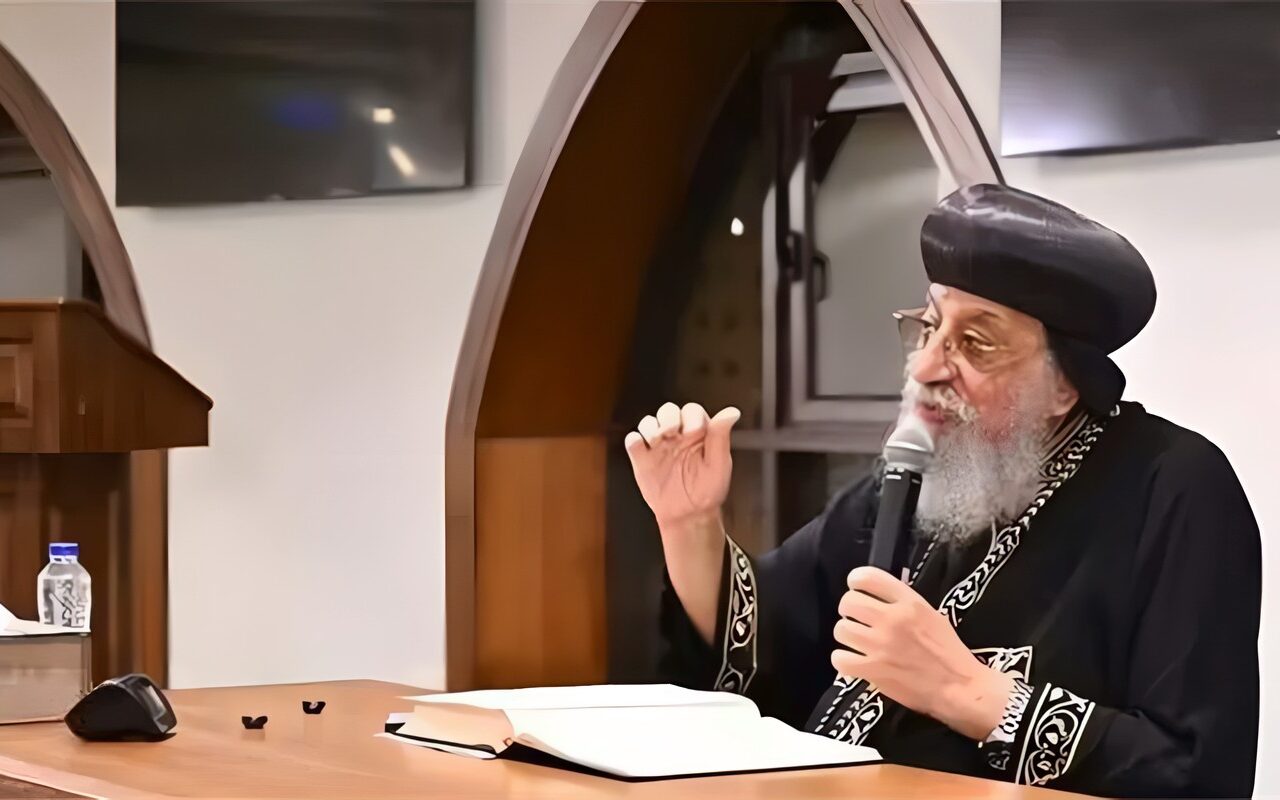 البابا تواضروس: خدمة المجتمع تكتسب قيمة خاصة عندما تنطلق من داخل الكنيسة